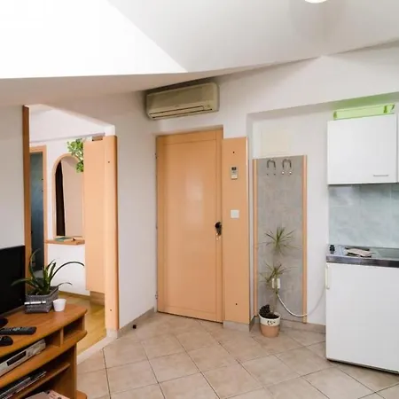 Bell Memories-studio With Balcony And Sea View * Zvekovica